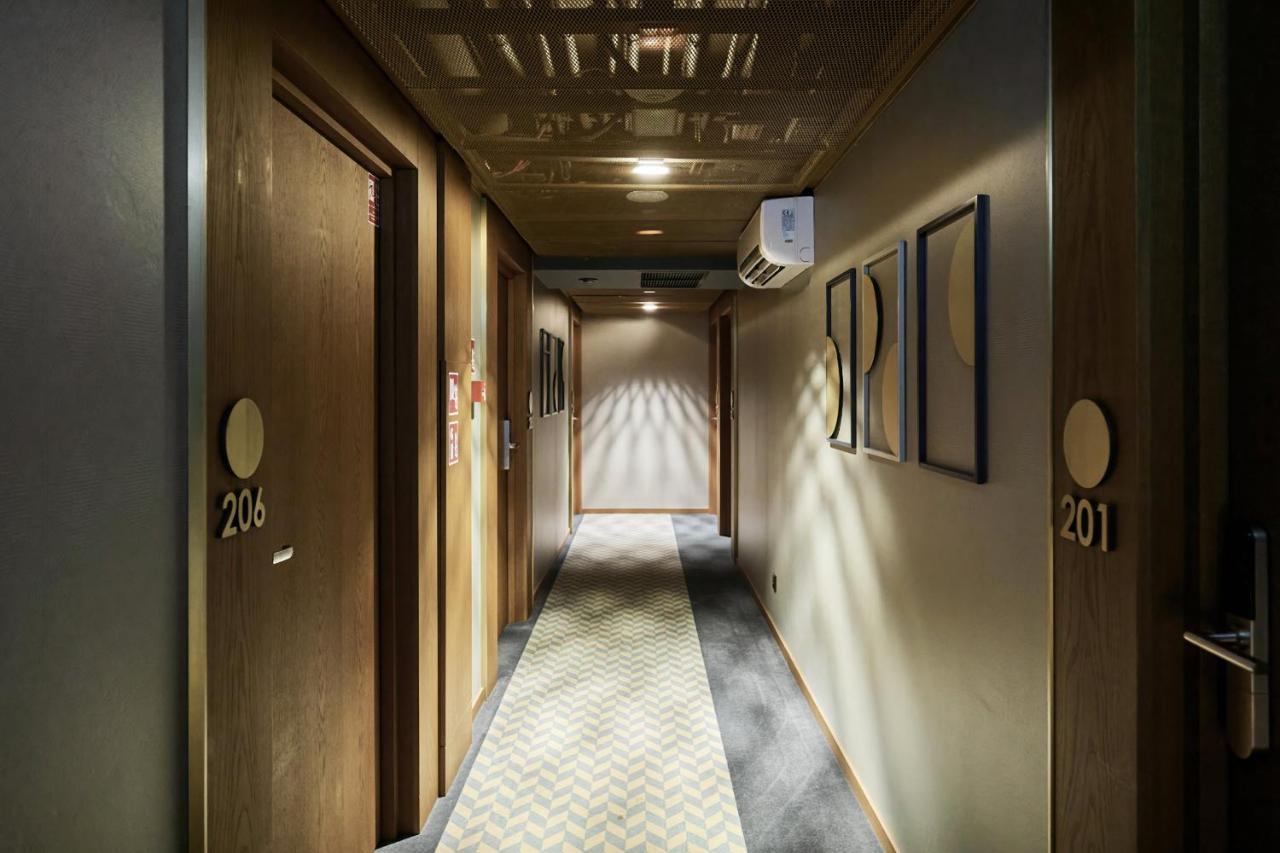Gwarna Aparthotel City Center Wroclaw By Noclegi Renters Extérieur photo